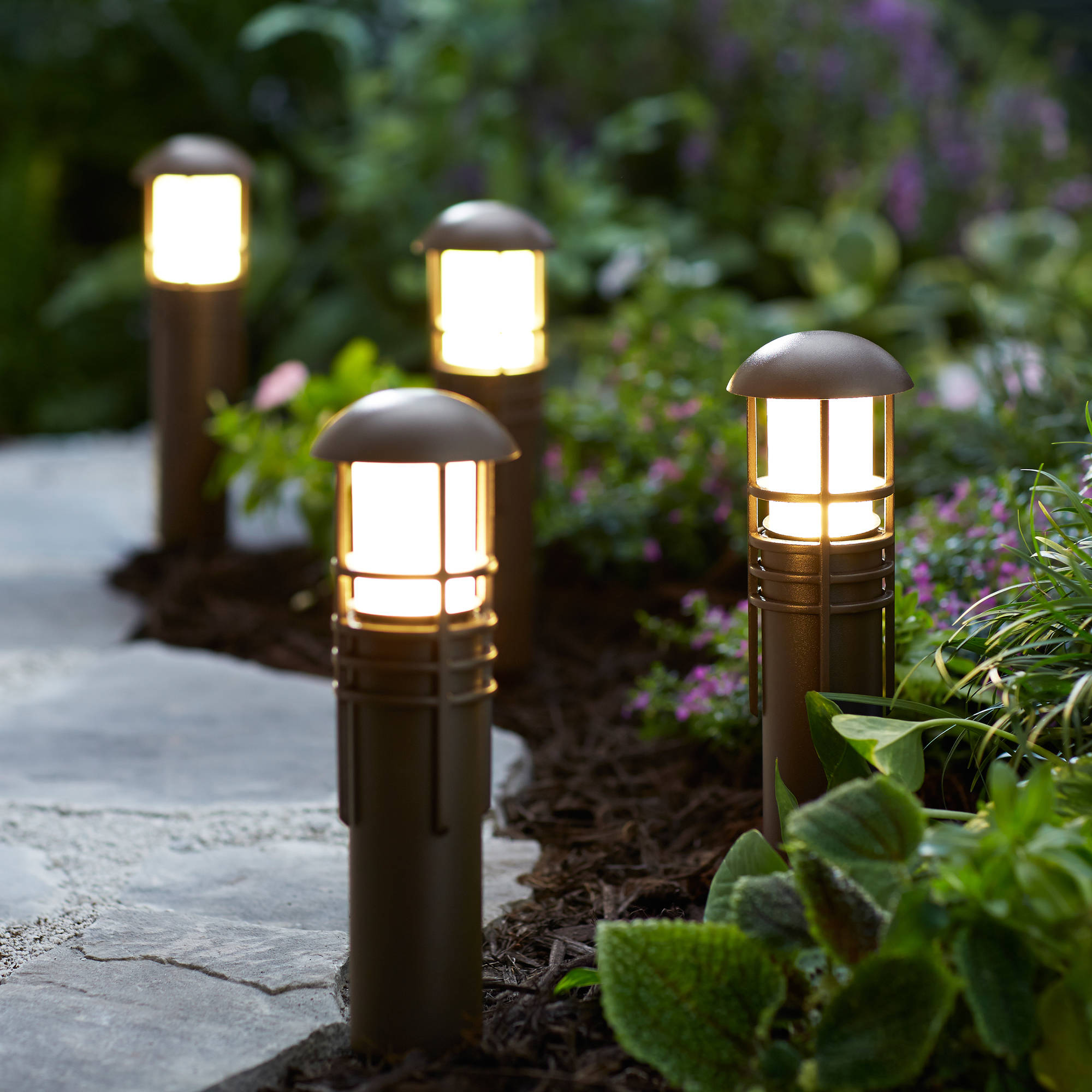 Outdoor Lighting Driveway - QACA Luci LED a Bassa Tensione